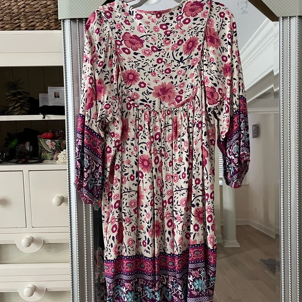 Floral Bohemian Dress - Picture 9 of 11